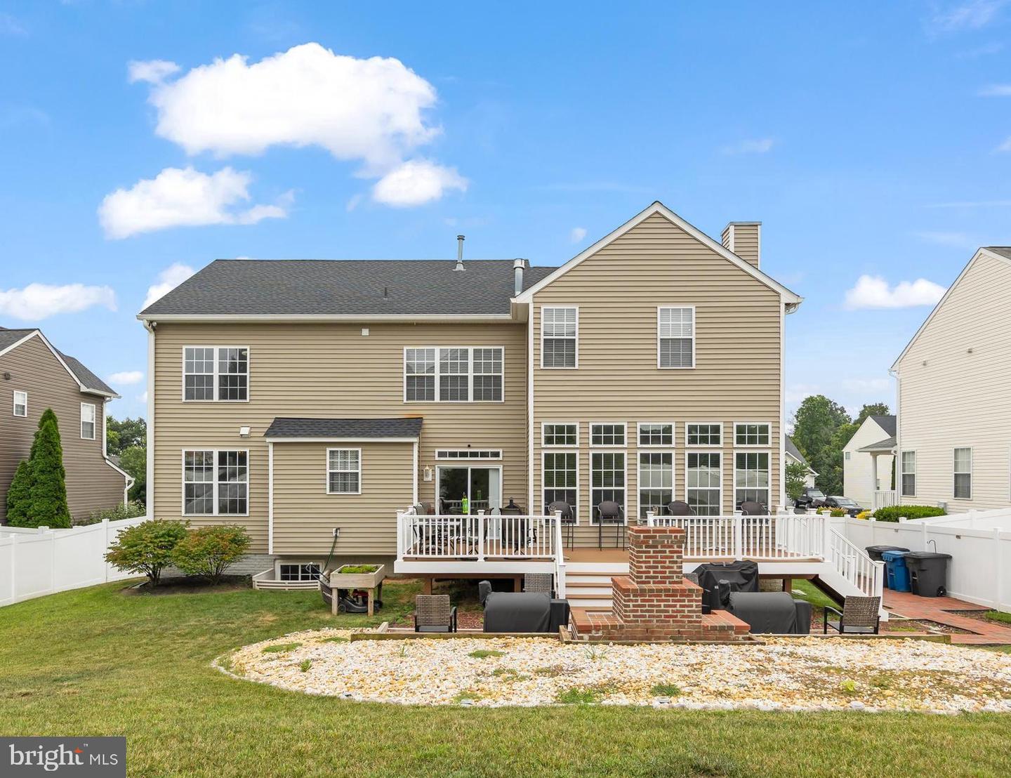 114 NASSAU DR, WINCHESTER, Virginia 22602, 4 Bedrooms Bedrooms, ,3 BathroomsBathrooms,Residential,For sale,114 NASSAU DR,VAFV2035682 MLS # VAFV2035682
