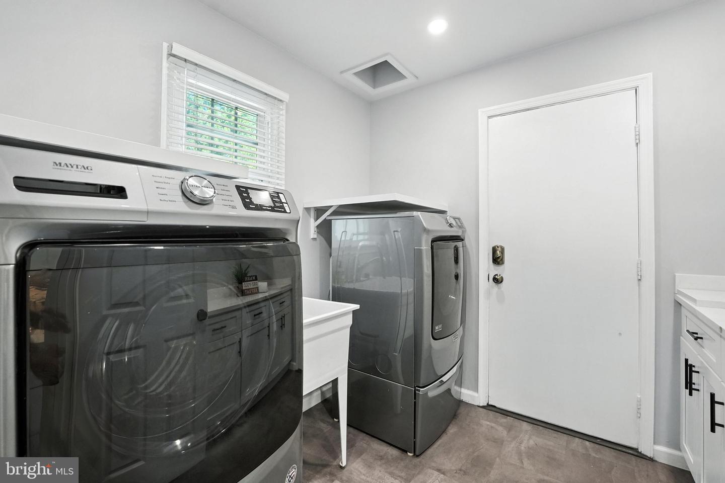 4728 CARTERWOOD DR, FAIRFAX, Virginia 22032, 4 Bedrooms Bedrooms, ,3 BathroomsBathrooms,Residential,For sale,4728 CARTERWOOD DR,VAFX2257826 MLS # VAFX2257826