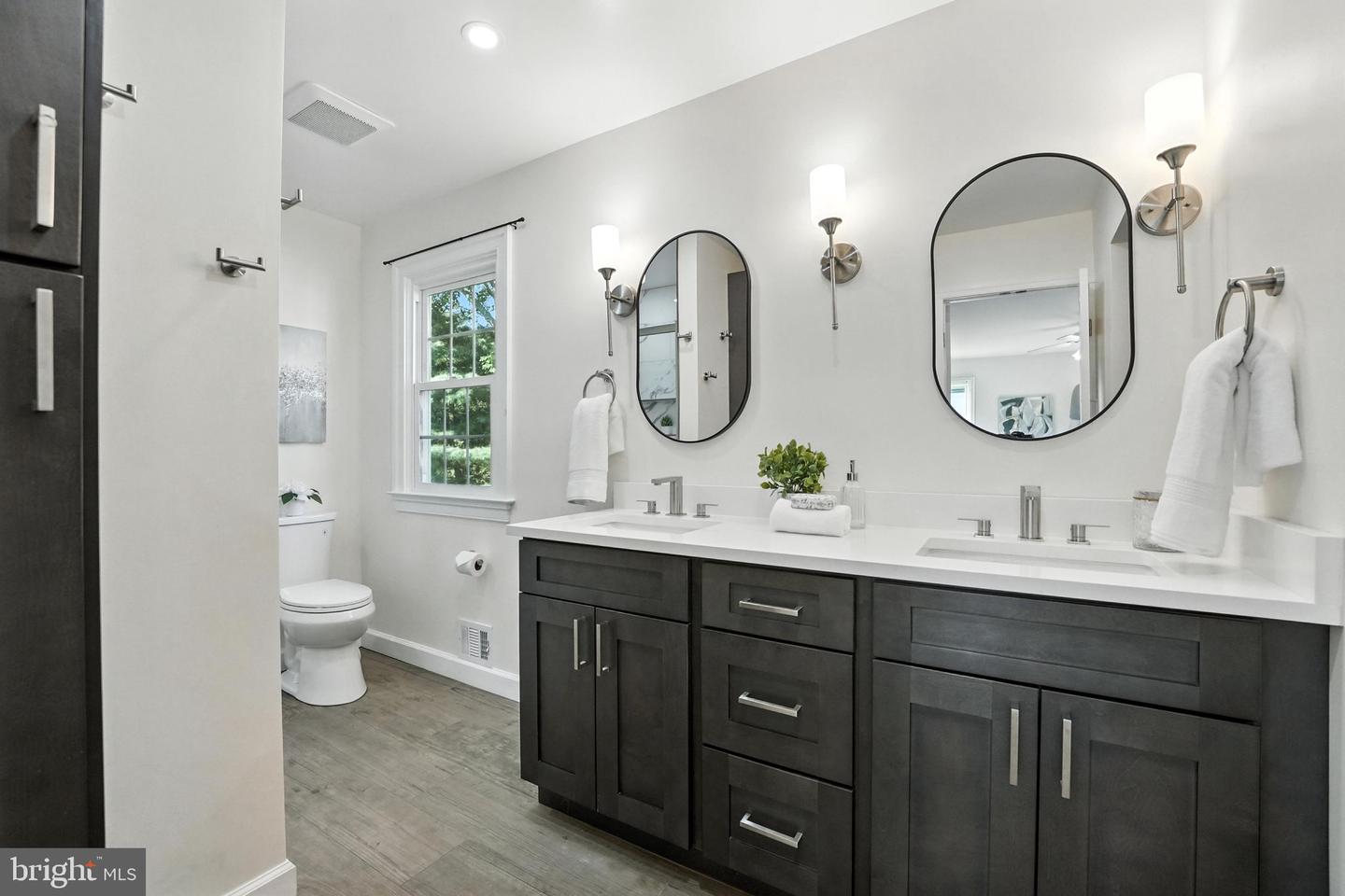 4728 CARTERWOOD DR, FAIRFAX, Virginia 22032, 4 Bedrooms Bedrooms, ,3 BathroomsBathrooms,Residential,For sale,4728 CARTERWOOD DR,VAFX2257826 MLS # VAFX2257826