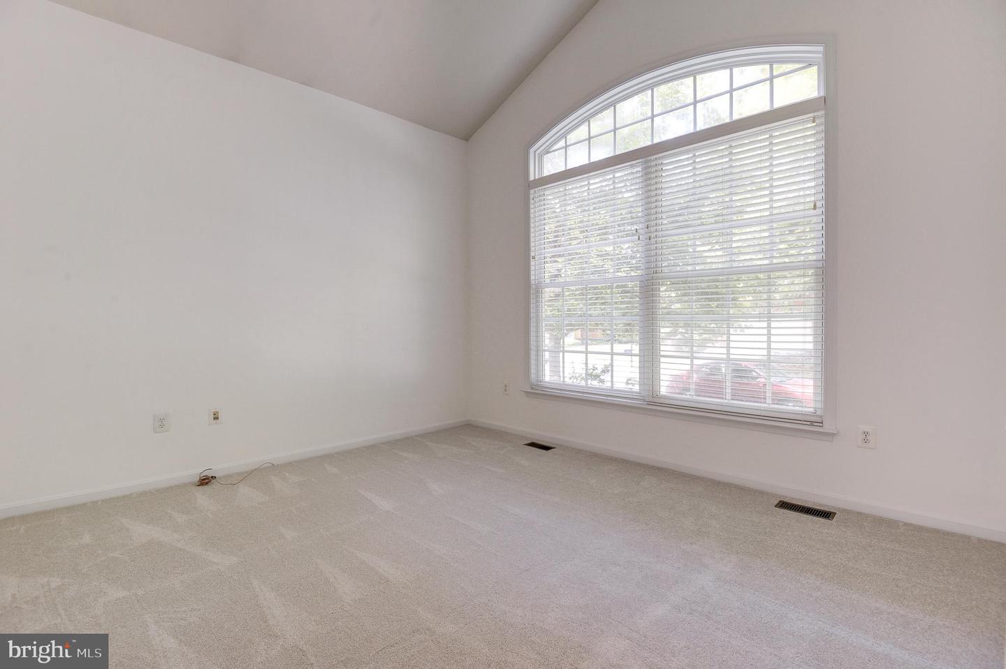 14028 ALBERT WAY, GAINESVILLE, Virginia 20155, 4 Bedrooms Bedrooms, ,3 BathroomsBathrooms,Residential,For sale,14028 ALBERT WAY,VAPW2100120 MLS # VAPW2100120