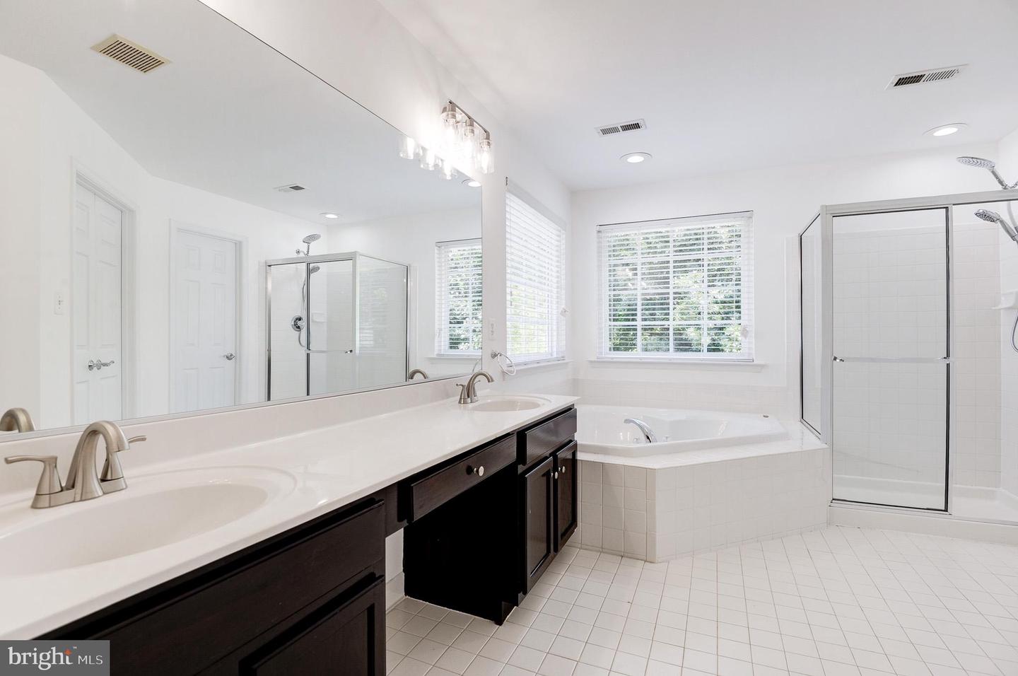 14028 ALBERT WAY, GAINESVILLE, Virginia 20155, 4 Bedrooms Bedrooms, ,3 BathroomsBathrooms,Residential,For sale,14028 ALBERT WAY,VAPW2100120 MLS # VAPW2100120