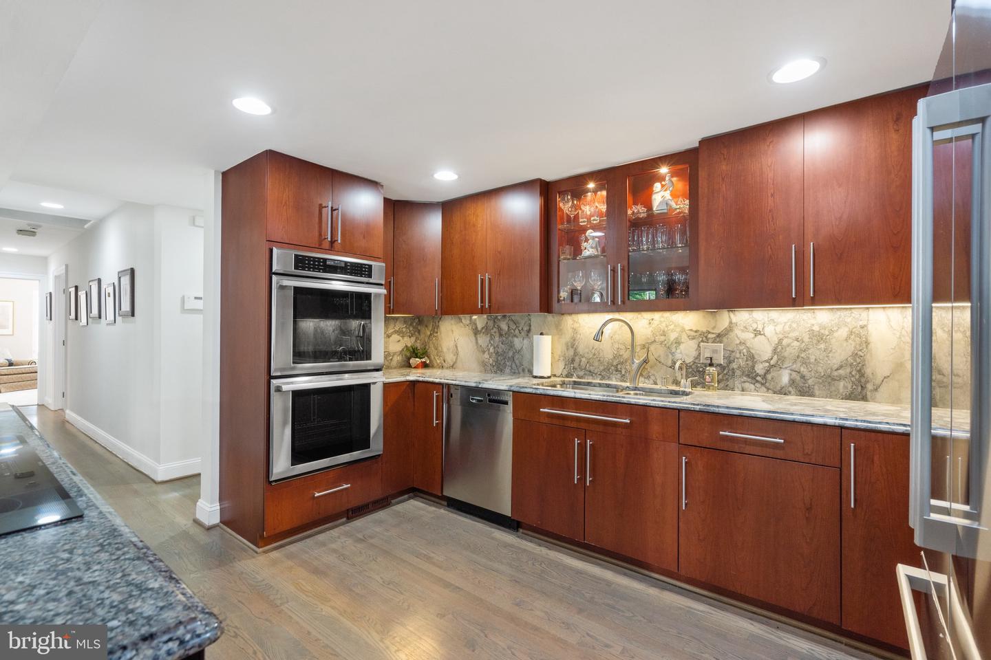 10332 ECLIPSE LN, GREAT FALLS, Virginia 22066, 6 Bedrooms Bedrooms, ,4 BathroomsBathrooms,Residential,For sale,10332 ECLIPSE LN,VAFX2257960 MLS # VAFX2257960