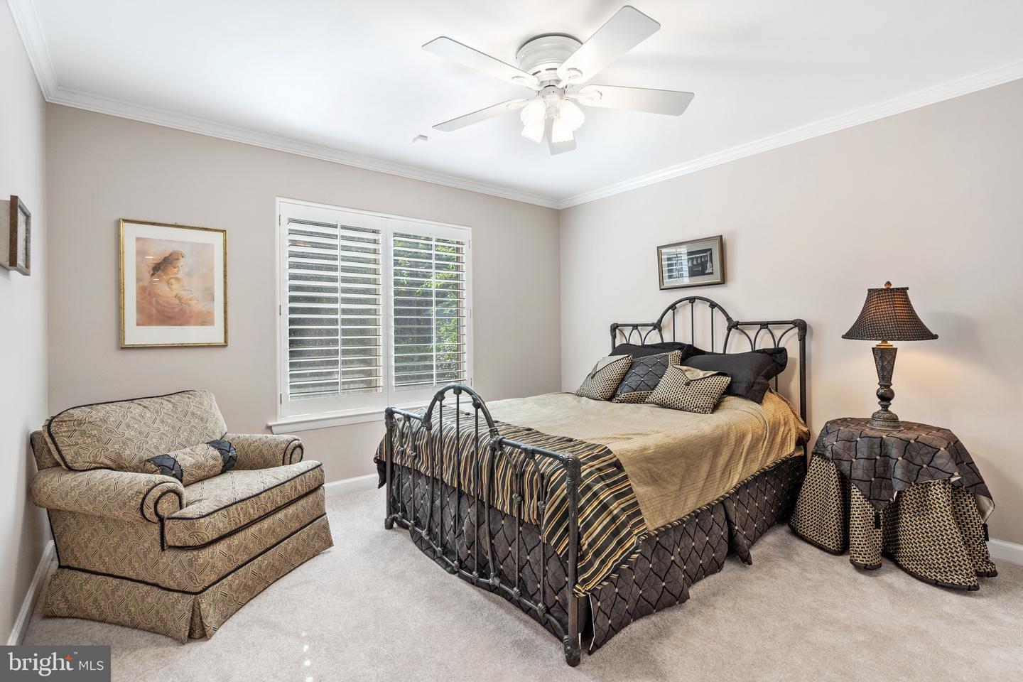 10332 ECLIPSE LN, GREAT FALLS, Virginia 22066, 6 Bedrooms Bedrooms, ,4 BathroomsBathrooms,Residential,For sale,10332 ECLIPSE LN,VAFX2257960 MLS # VAFX2257960