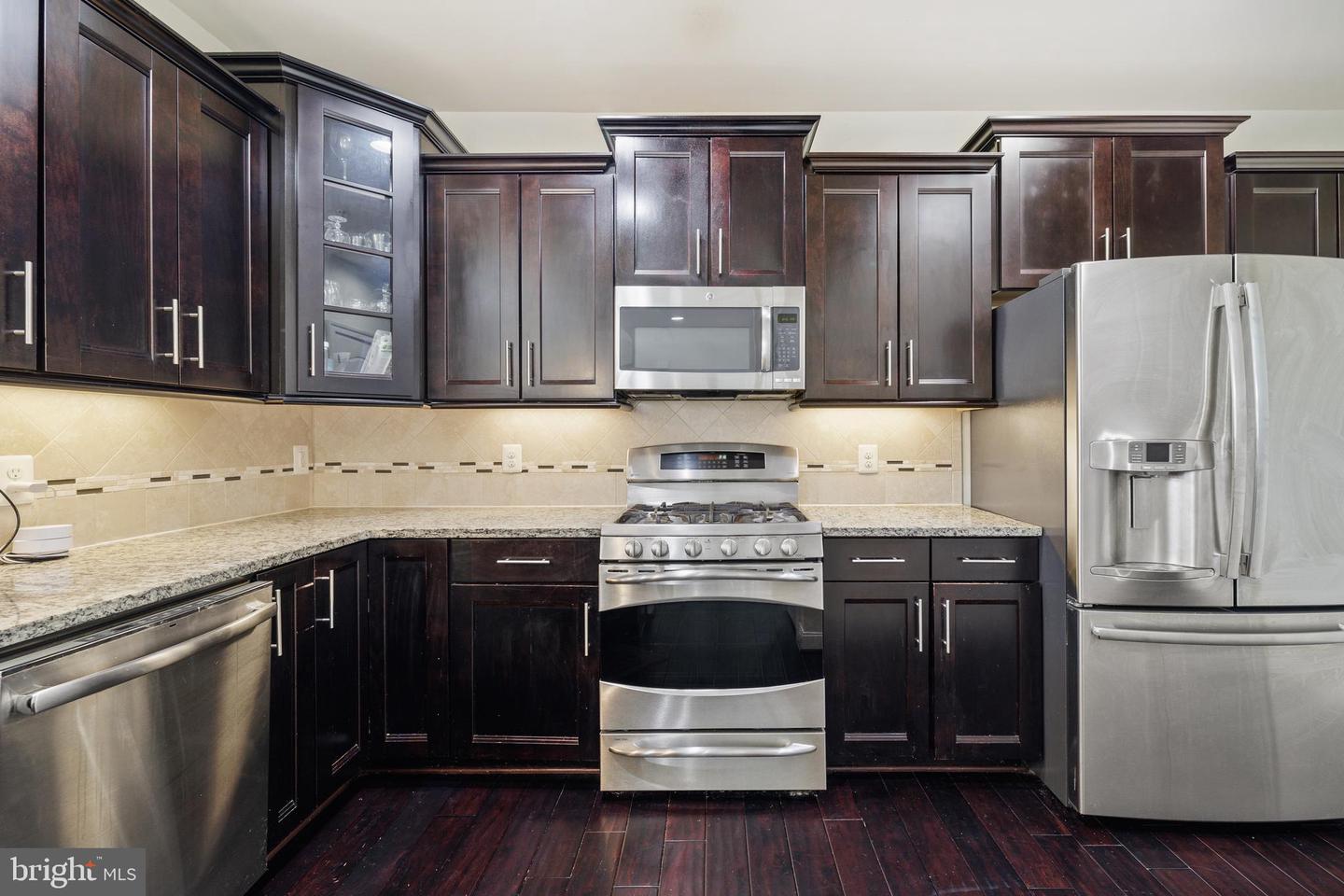 42612 HARDAGE TER, ASHBURN, Virginia 20148, 3 Bedrooms Bedrooms, ,2 BathroomsBathrooms,Residential,For sale,42612 HARDAGE TER,VALO2103300 MLS # VALO2103300