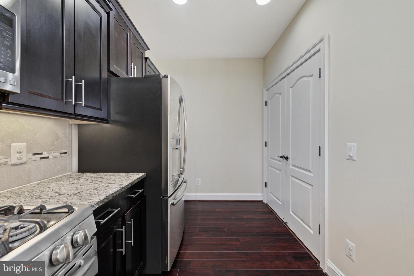 42612 HARDAGE TER, ASHBURN, Virginia 20148, 3 Bedrooms Bedrooms, ,2 BathroomsBathrooms,Residential,For sale,42612 HARDAGE TER,VALO2103300 MLS # VALO2103300