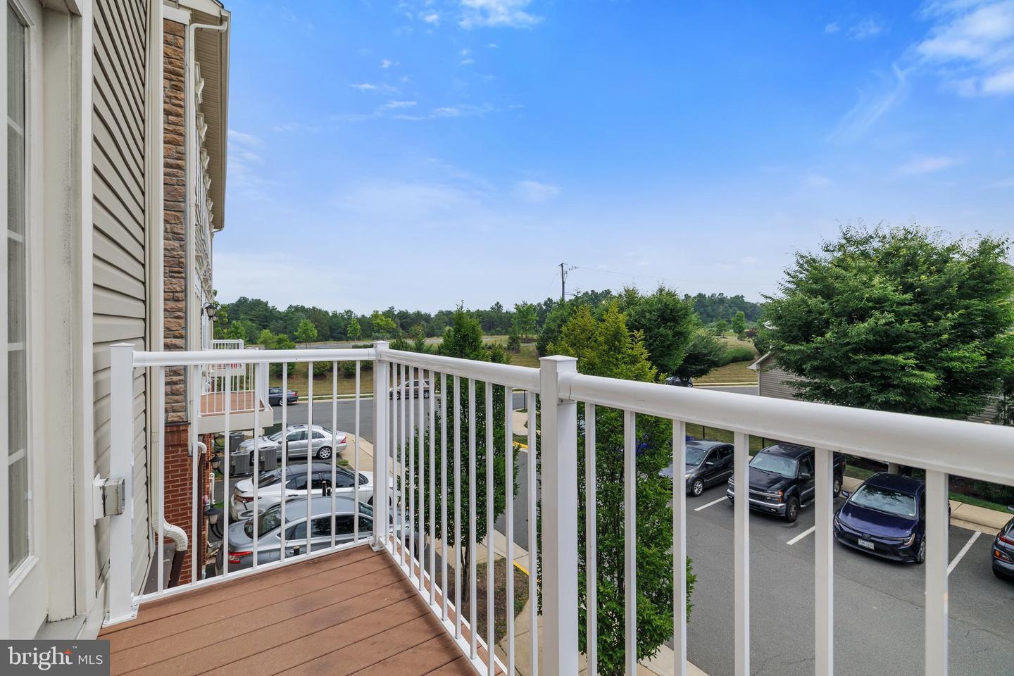 42612 HARDAGE TER, ASHBURN, Virginia 20148, 3 Bedrooms Bedrooms, ,2 BathroomsBathrooms,Residential,For sale,42612 HARDAGE TER,VALO2103300 MLS # VALO2103300