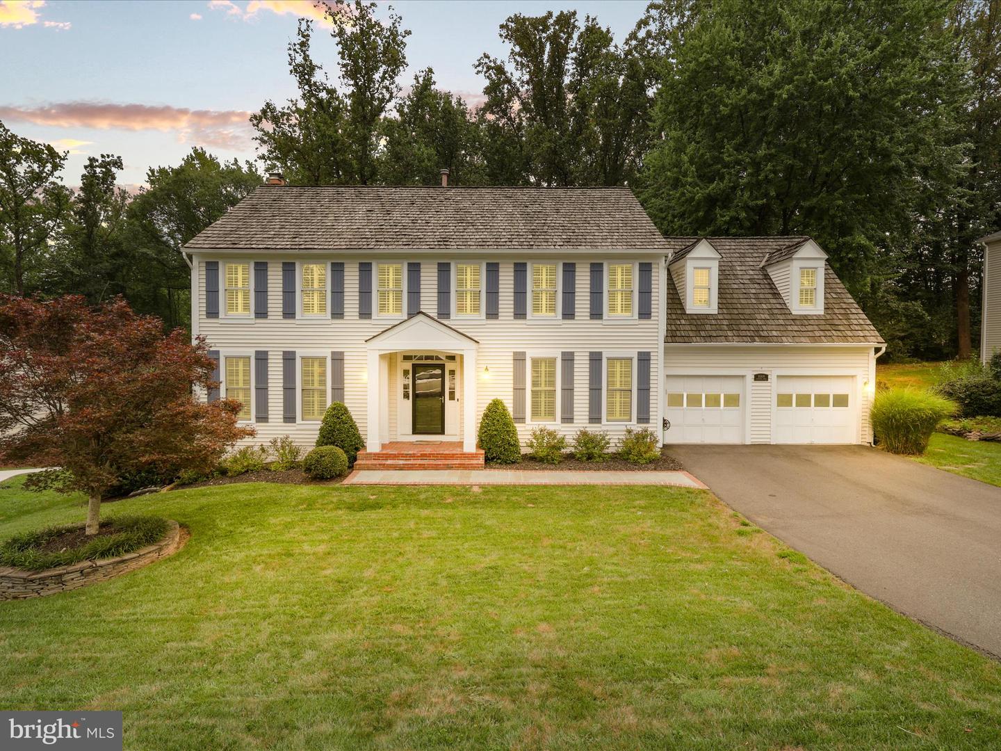 10809 FIELDWOOD DR, FAIRFAX, Virginia 22030, 6 Bedrooms Bedrooms, ,4 BathroomsBathrooms,Residential,For sale,10809 FIELDWOOD DR,VAFX2258034 MLS # VAFX2258034
