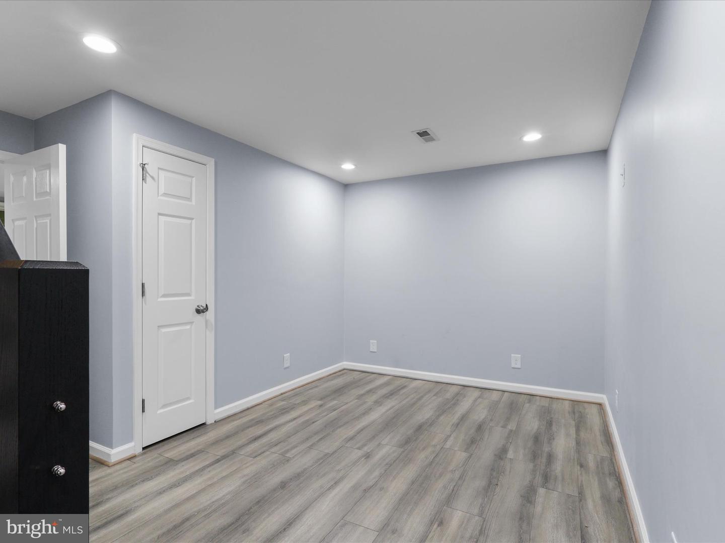 10809 FIELDWOOD DR, FAIRFAX, Virginia 22030, 6 Bedrooms Bedrooms, ,4 BathroomsBathrooms,Residential,For sale,10809 FIELDWOOD DR,VAFX2258034 MLS # VAFX2258034