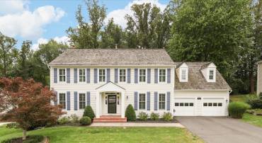 10809 FIELDWOOD DR, FAIRFAX, Virginia 22030, 6 Bedrooms Bedrooms, ,4 BathroomsBathrooms,Residential,For sale,10809 FIELDWOOD DR,VAFX2258034 MLS # VAFX2258034