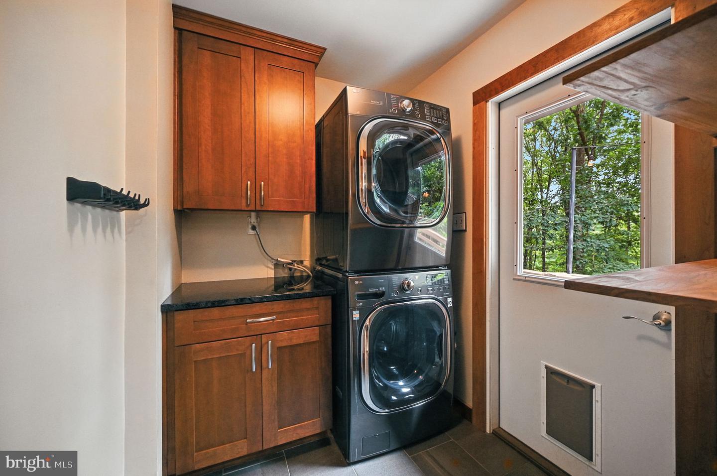 2919 JACKSON DR, HAYMARKET, Virginia 20169, 4 Bedrooms Bedrooms, ,2 BathroomsBathrooms,Residential,For sale,2919 JACKSON DR,VAPW2100194 MLS # VAPW2100194