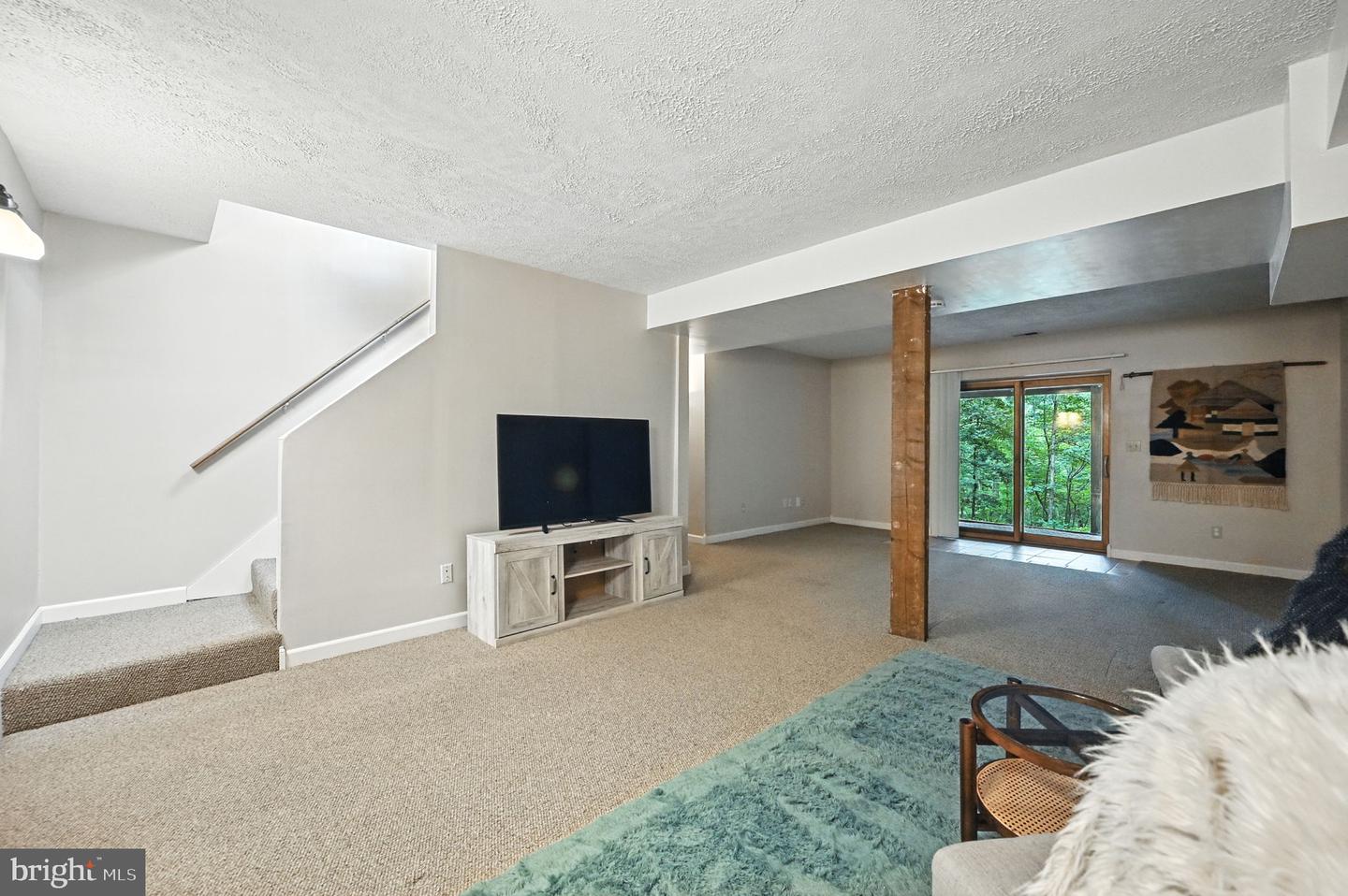 2919 JACKSON DR, HAYMARKET, Virginia 20169, 4 Bedrooms Bedrooms, ,2 BathroomsBathrooms,Residential,For sale,2919 JACKSON DR,VAPW2100194 MLS # VAPW2100194
