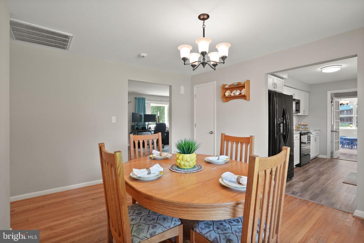 4568 BROKEN HILLS RD, WARRENTON, Virginia 20187, 3 Bedrooms Bedrooms, 5 Rooms Rooms,2 BathroomsBathrooms,Residential,For sale,4568 BROKEN HILLS RD,VAFQ2017652 MLS # VAFQ2017652
