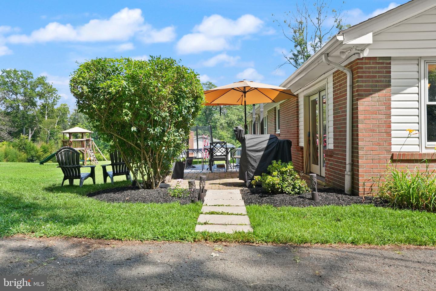 4568 BROKEN HILLS RD, WARRENTON, Virginia 20187, 3 Bedrooms Bedrooms, 5 Rooms Rooms,2 BathroomsBathrooms,Residential,For sale,4568 BROKEN HILLS RD,VAFQ2017652 MLS # VAFQ2017652