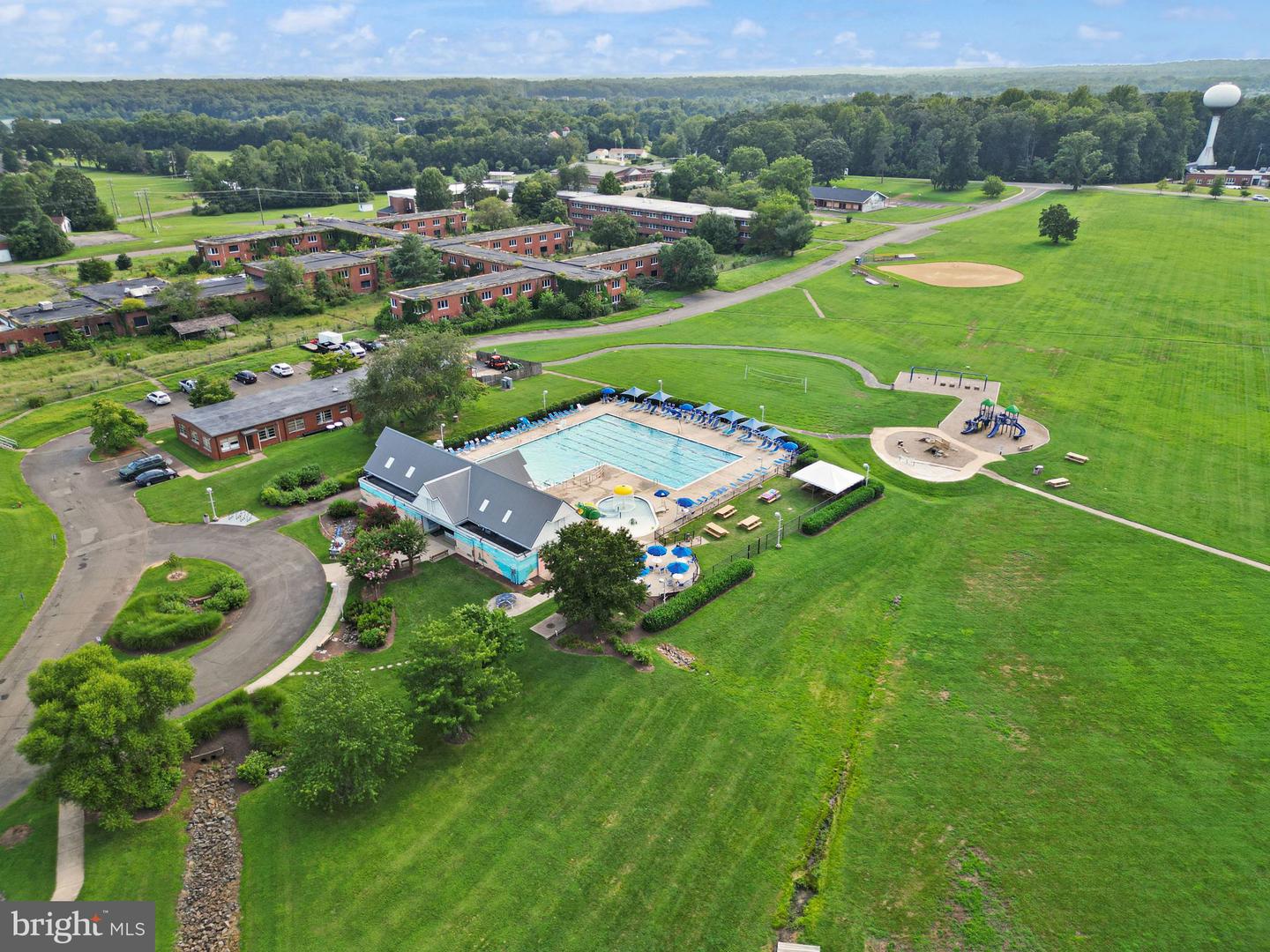 4568 BROKEN HILLS RD, WARRENTON, Virginia 20187, 3 Bedrooms Bedrooms, 5 Rooms Rooms,2 BathroomsBathrooms,Residential,For sale,4568 BROKEN HILLS RD,VAFQ2017652 MLS # VAFQ2017652