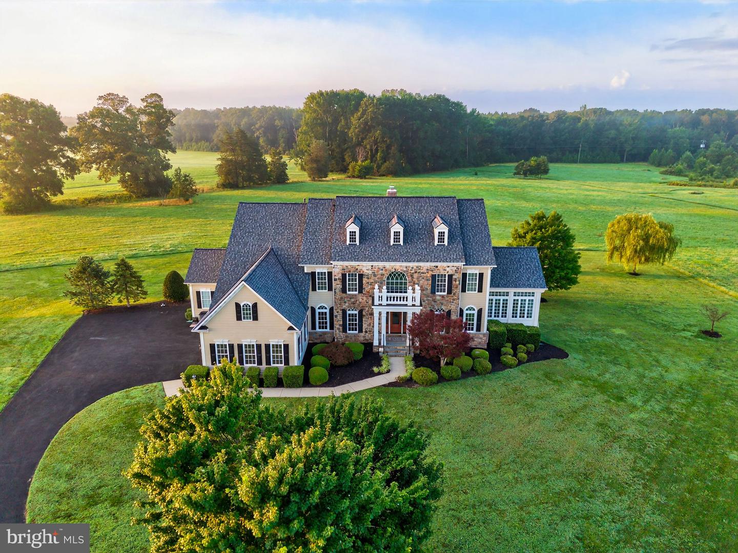 10895 JUSTABOUT FARMS LN, NOKESVILLE, Virginia 20181, 5 Bedrooms Bedrooms, ,5 BathroomsBathrooms,Residential,For sale,10895 JUSTABOUT FARMS LN,VAPW2100204 MLS # VAPW2100204