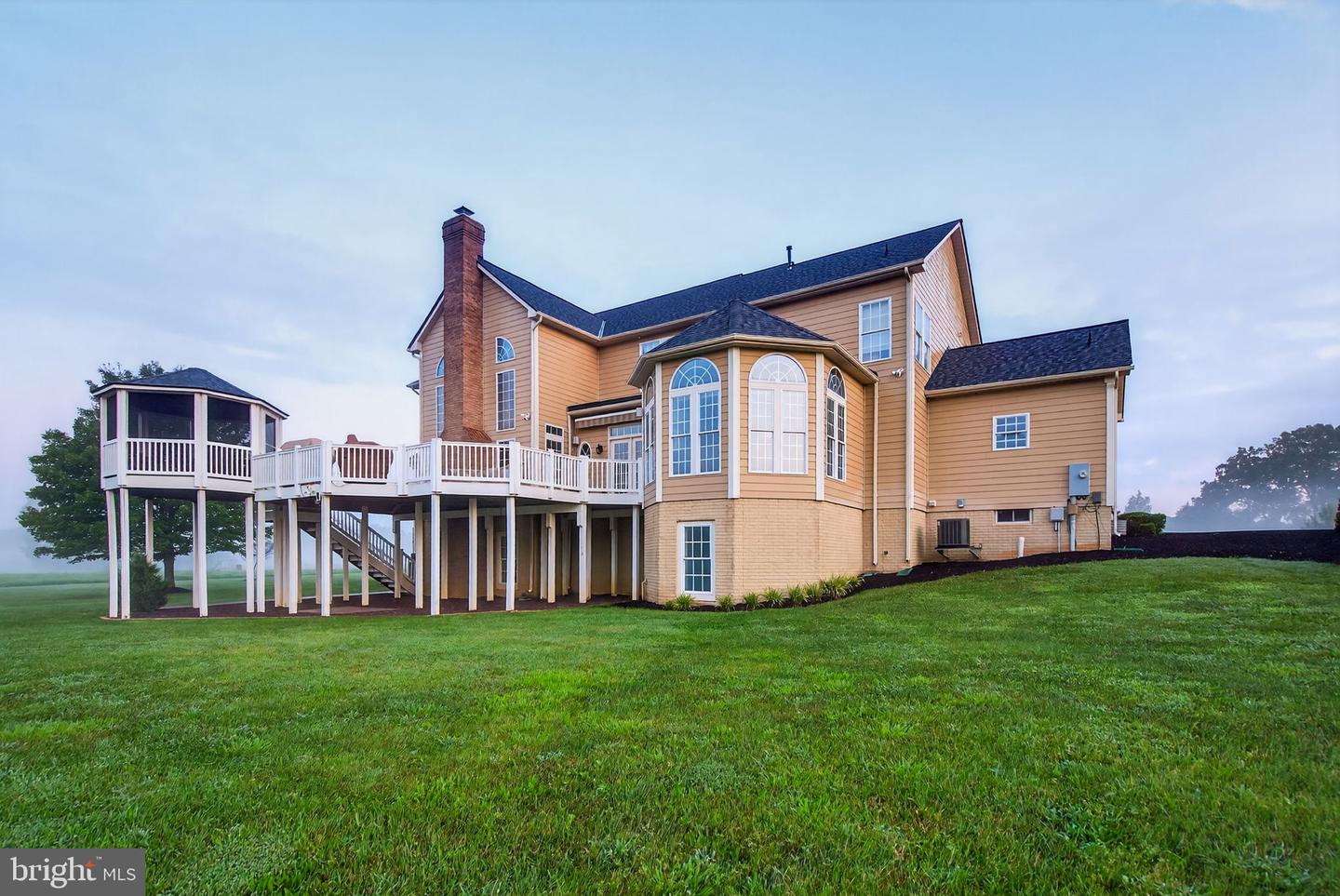 10895 JUSTABOUT FARMS LN, NOKESVILLE, Virginia 20181, 5 Bedrooms Bedrooms, ,5 BathroomsBathrooms,Residential,For sale,10895 JUSTABOUT FARMS LN,VAPW2100204 MLS # VAPW2100204