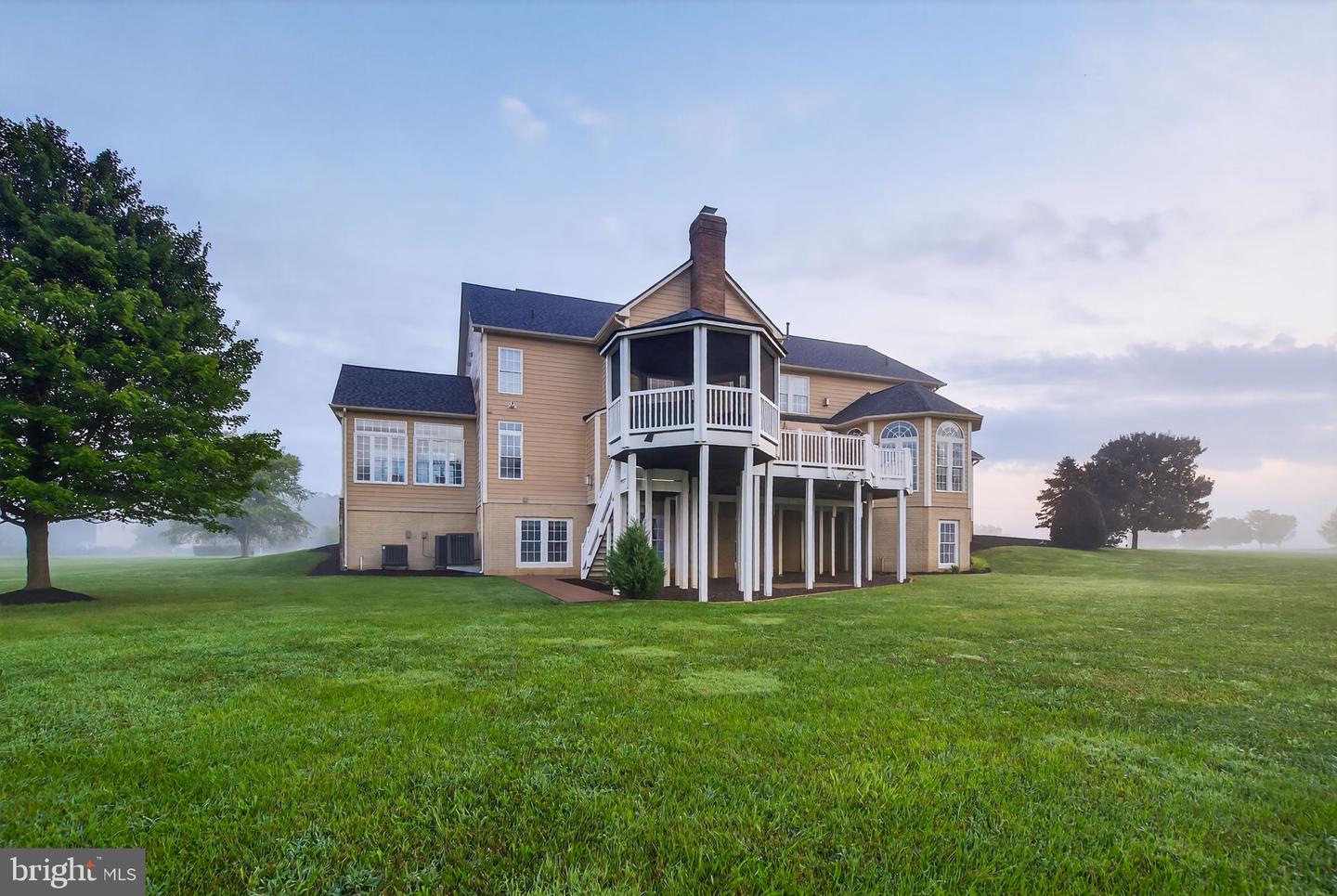 10895 JUSTABOUT FARMS LN, NOKESVILLE, Virginia 20181, 5 Bedrooms Bedrooms, ,5 BathroomsBathrooms,Residential,For sale,10895 JUSTABOUT FARMS LN,VAPW2100204 MLS # VAPW2100204