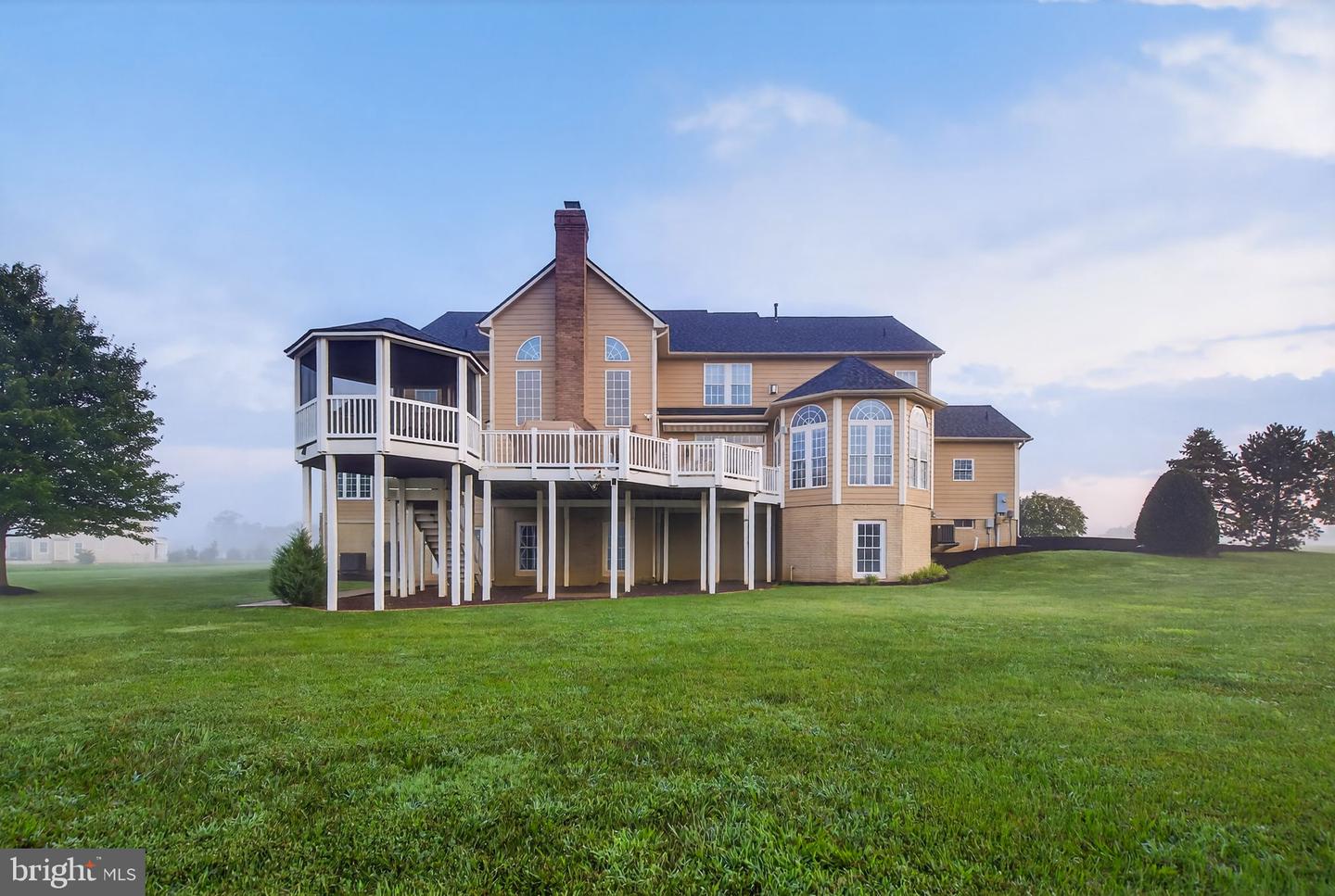 10895 JUSTABOUT FARMS LN, NOKESVILLE, Virginia 20181, 5 Bedrooms Bedrooms, ,5 BathroomsBathrooms,Residential,For sale,10895 JUSTABOUT FARMS LN,VAPW2100204 MLS # VAPW2100204