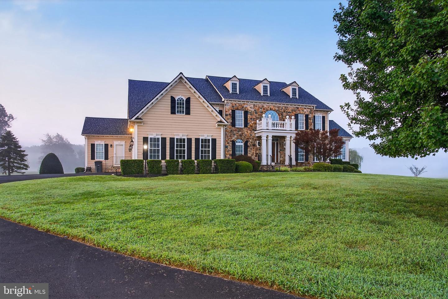 10895 JUSTABOUT FARMS LN, NOKESVILLE, Virginia 20181, 5 Bedrooms Bedrooms, ,5 BathroomsBathrooms,Residential,For sale,10895 JUSTABOUT FARMS LN,VAPW2100204 MLS # VAPW2100204