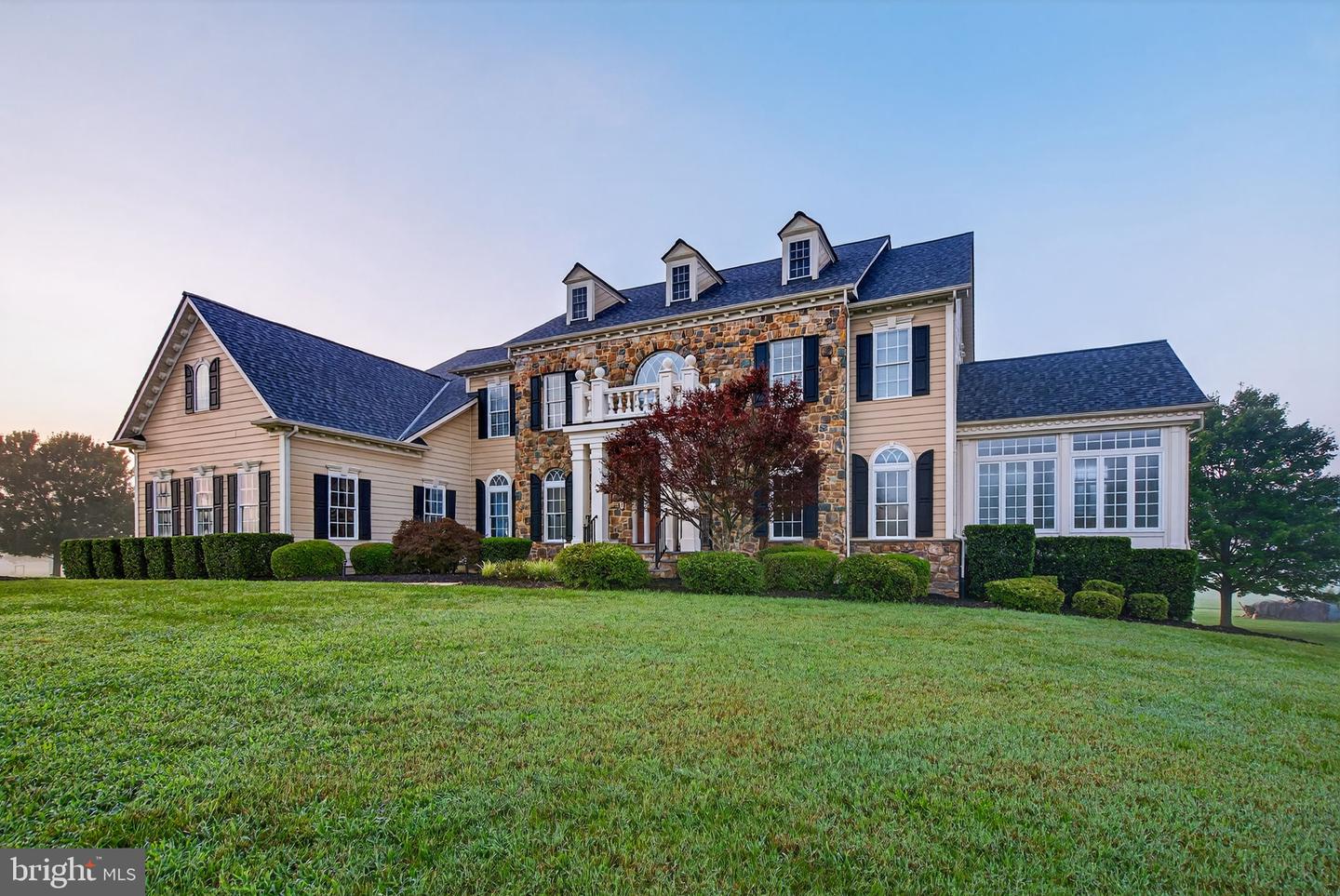 10895 JUSTABOUT FARMS LN, NOKESVILLE, Virginia 20181, 5 Bedrooms Bedrooms, ,5 BathroomsBathrooms,Residential,For sale,10895 JUSTABOUT FARMS LN,VAPW2100204 MLS # VAPW2100204