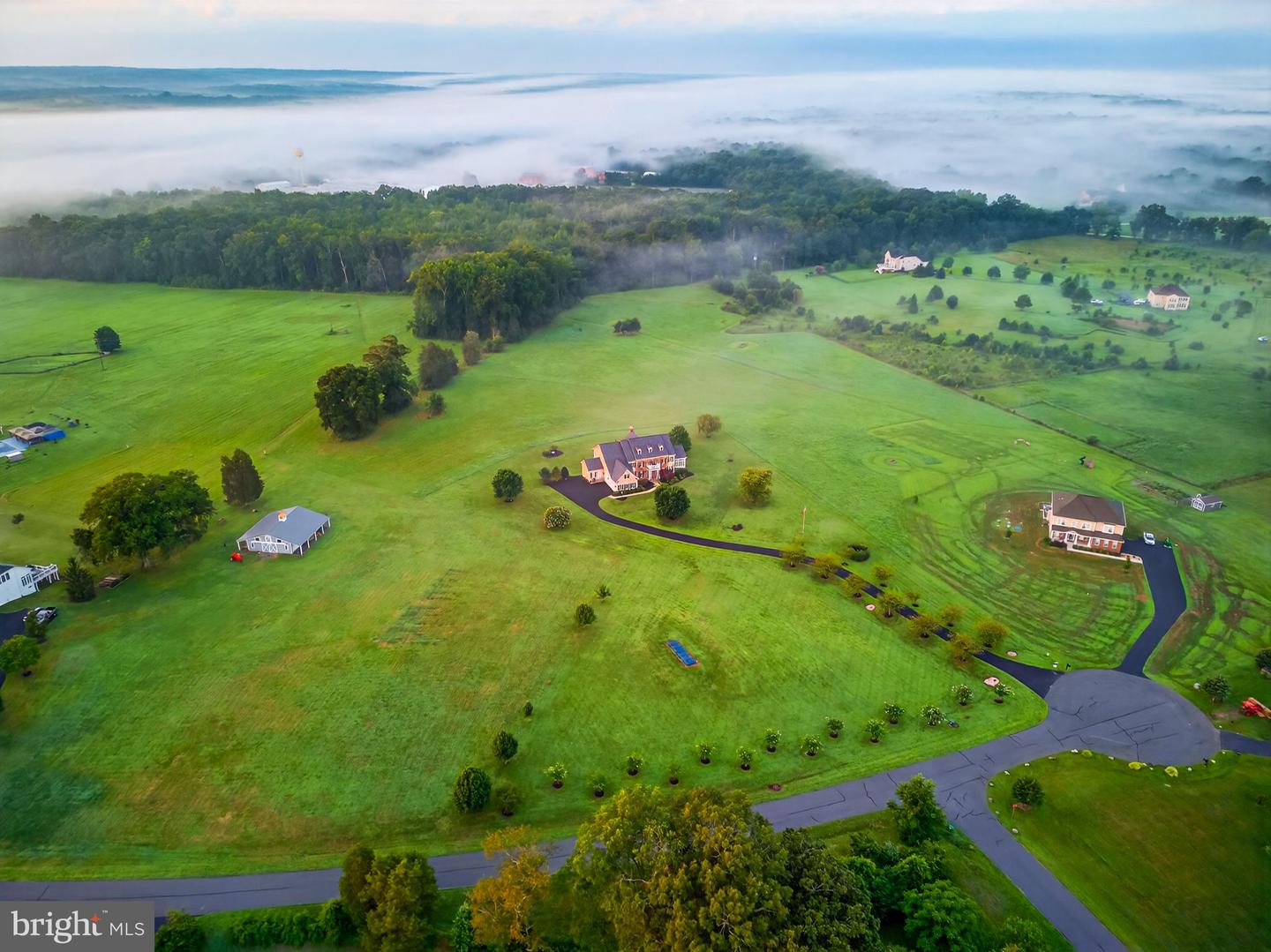10895 JUSTABOUT FARMS LN, NOKESVILLE, Virginia 20181, 5 Bedrooms Bedrooms, ,5 BathroomsBathrooms,Residential,For sale,10895 JUSTABOUT FARMS LN,VAPW2100204 MLS # VAPW2100204