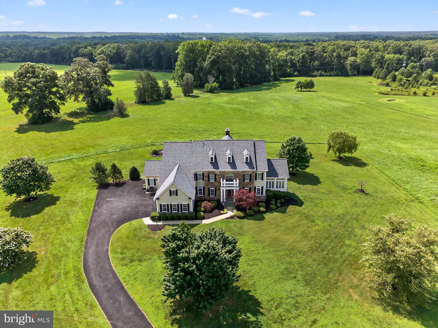 10895 JUSTABOUT FARMS LN, NOKESVILLE, Virginia 20181, 5 Bedrooms Bedrooms, ,5 BathroomsBathrooms,Residential,For sale,10895 JUSTABOUT FARMS LN,VAPW2100204 MLS # VAPW2100204