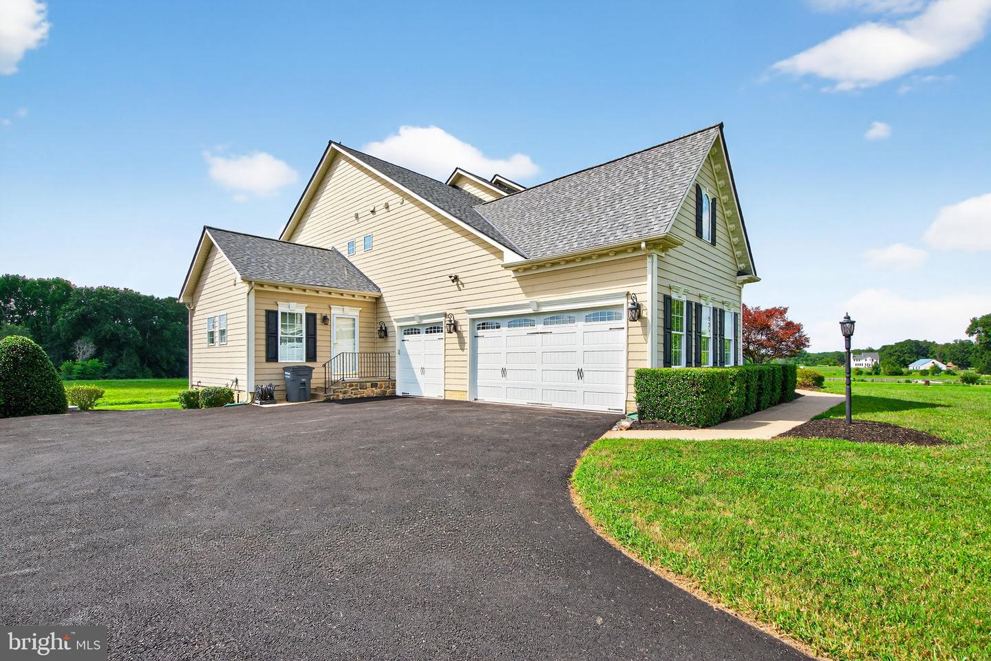 10895 JUSTABOUT FARMS LN, NOKESVILLE, Virginia 20181, 5 Bedrooms Bedrooms, ,5 BathroomsBathrooms,Residential,For sale,10895 JUSTABOUT FARMS LN,VAPW2100204 MLS # VAPW2100204