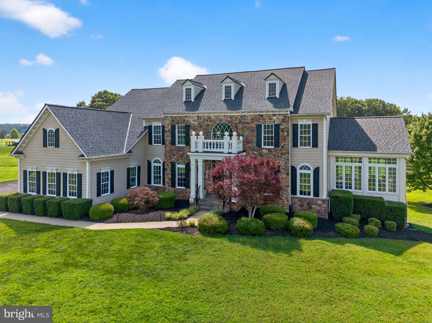 10895 JUSTABOUT FARMS LN, NOKESVILLE, Virginia 20181, 5 Bedrooms Bedrooms, ,5 BathroomsBathrooms,Residential,For sale,10895 JUSTABOUT FARMS LN,VAPW2100204 MLS # VAPW2100204