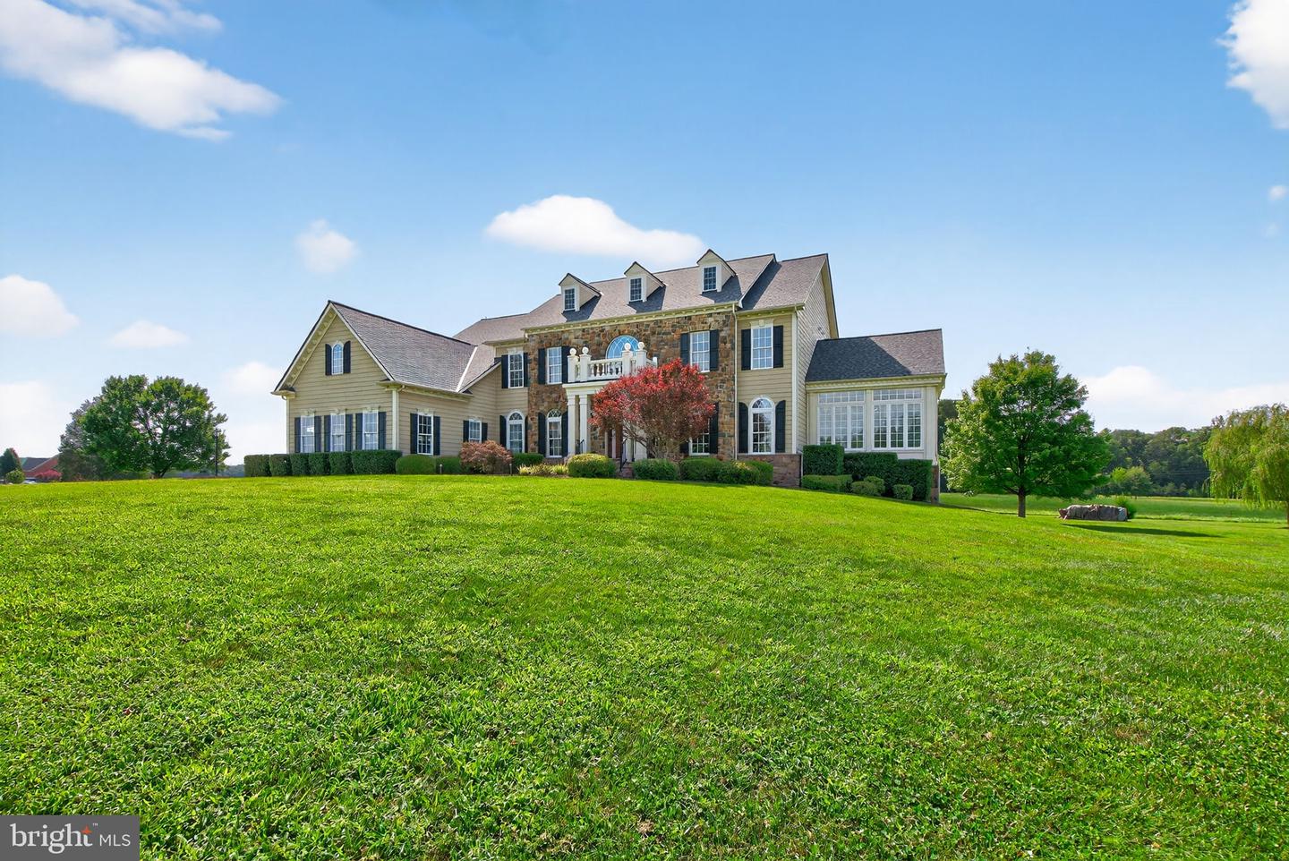 10895 JUSTABOUT FARMS LN, NOKESVILLE, Virginia 20181, 5 Bedrooms Bedrooms, ,5 BathroomsBathrooms,Residential,For sale,10895 JUSTABOUT FARMS LN,VAPW2100204 MLS # VAPW2100204