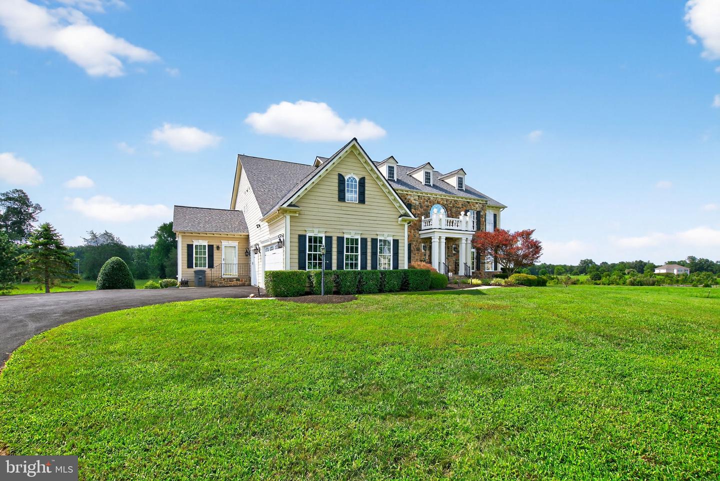10895 JUSTABOUT FARMS LN, NOKESVILLE, Virginia 20181, 5 Bedrooms Bedrooms, ,5 BathroomsBathrooms,Residential,For sale,10895 JUSTABOUT FARMS LN,VAPW2100204 MLS # VAPW2100204