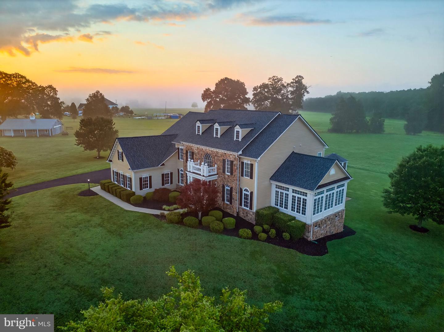 10895 JUSTABOUT FARMS LN, NOKESVILLE, Virginia 20181, 5 Bedrooms Bedrooms, ,5 BathroomsBathrooms,Residential,For sale,10895 JUSTABOUT FARMS LN,VAPW2100204 MLS # VAPW2100204