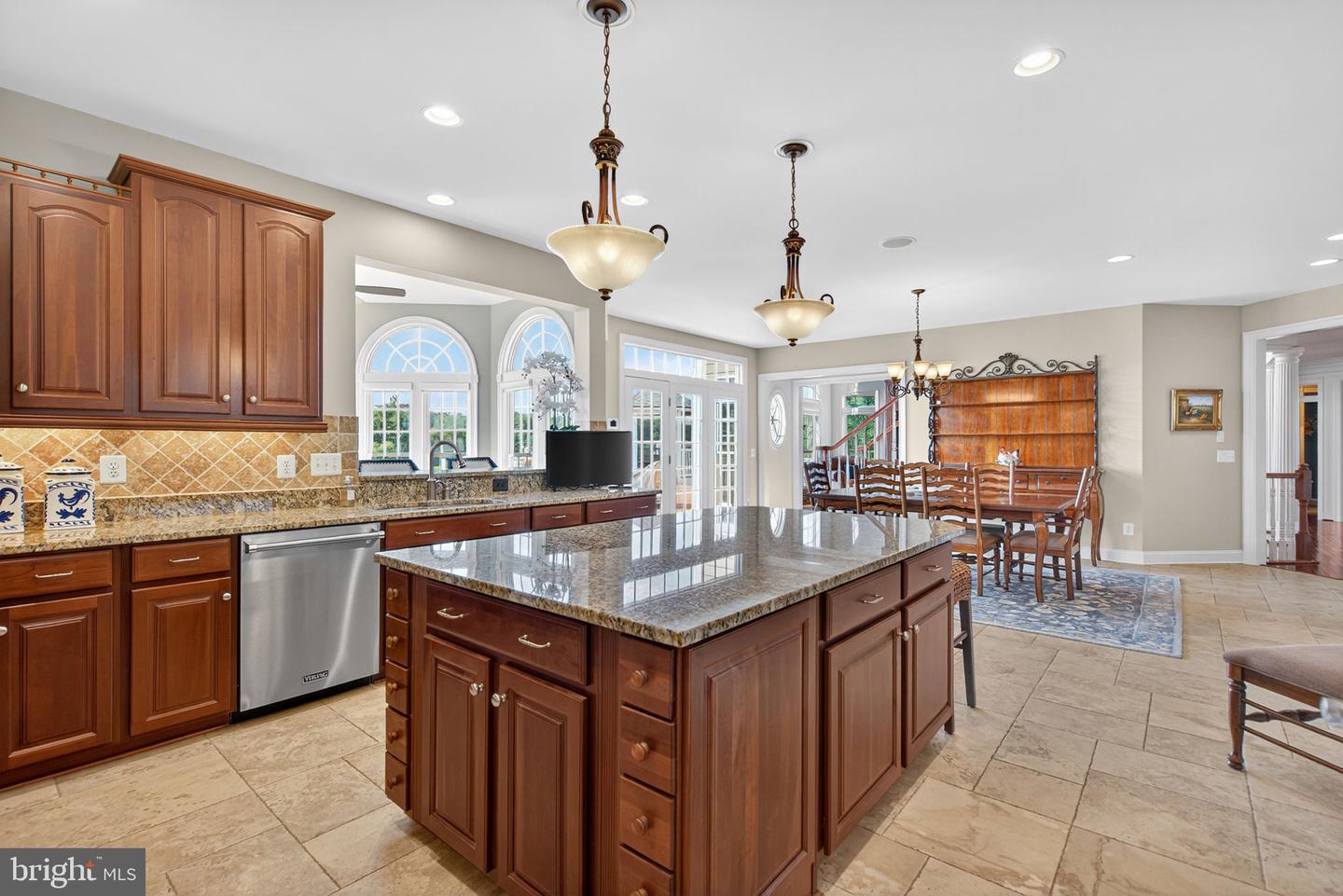 10895 JUSTABOUT FARMS LN, NOKESVILLE, Virginia 20181, 5 Bedrooms Bedrooms, ,5 BathroomsBathrooms,Residential,For sale,10895 JUSTABOUT FARMS LN,VAPW2100204 MLS # VAPW2100204
