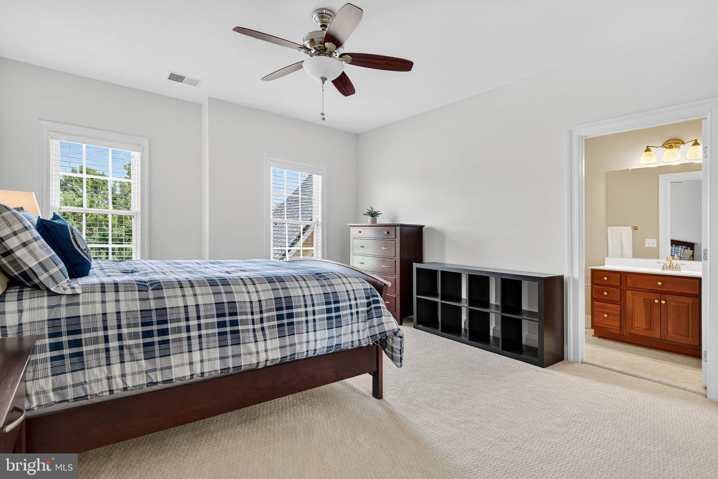 10895 JUSTABOUT FARMS LN, NOKESVILLE, Virginia 20181, 5 Bedrooms Bedrooms, ,5 BathroomsBathrooms,Residential,For sale,10895 JUSTABOUT FARMS LN,VAPW2100204 MLS # VAPW2100204