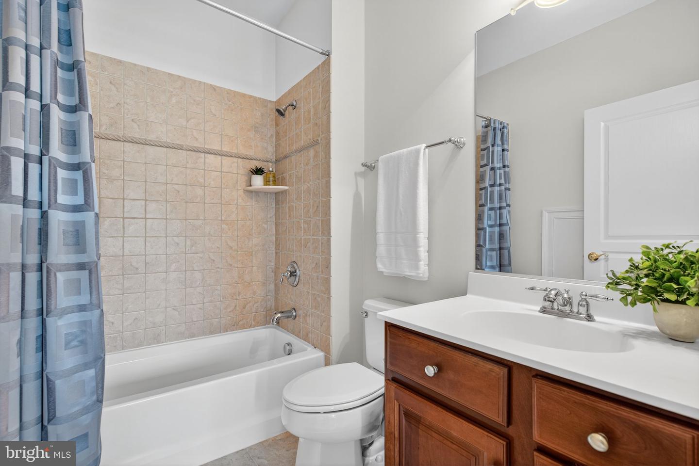 10895 JUSTABOUT FARMS LN, NOKESVILLE, Virginia 20181, 5 Bedrooms Bedrooms, ,5 BathroomsBathrooms,Residential,For sale,10895 JUSTABOUT FARMS LN,VAPW2100204 MLS # VAPW2100204