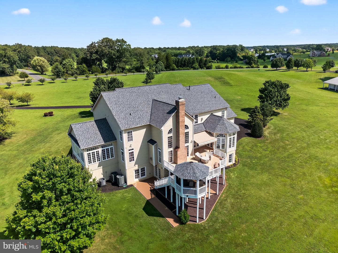 10895 JUSTABOUT FARMS LN, NOKESVILLE, Virginia 20181, 5 Bedrooms Bedrooms, ,5 BathroomsBathrooms,Residential,For sale,10895 JUSTABOUT FARMS LN,VAPW2100204 MLS # VAPW2100204