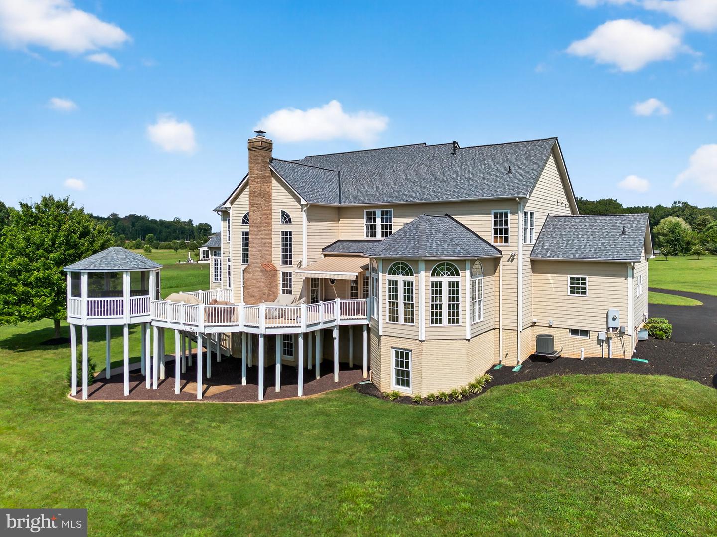10895 JUSTABOUT FARMS LN, NOKESVILLE, Virginia 20181, 5 Bedrooms Bedrooms, ,5 BathroomsBathrooms,Residential,For sale,10895 JUSTABOUT FARMS LN,VAPW2100204 MLS # VAPW2100204