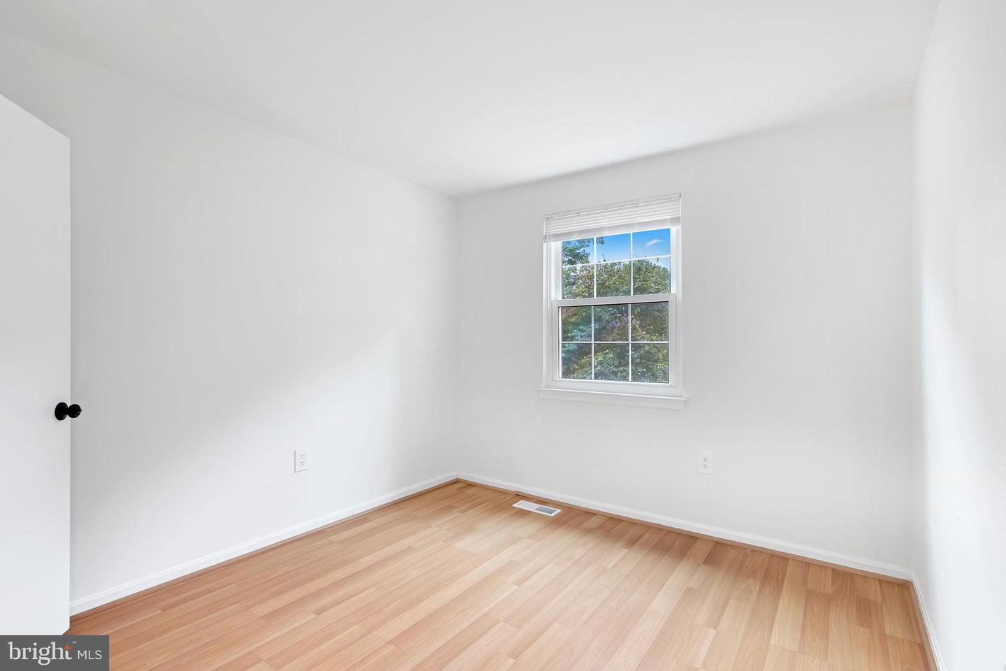 7805 TREVINO LN, FALLS CHURCH, Virginia 22043, 3 Bedrooms Bedrooms, ,3 BathroomsBathrooms,Residential,For sale,7805 TREVINO LN,VAFX2258108 MLS # VAFX2258108