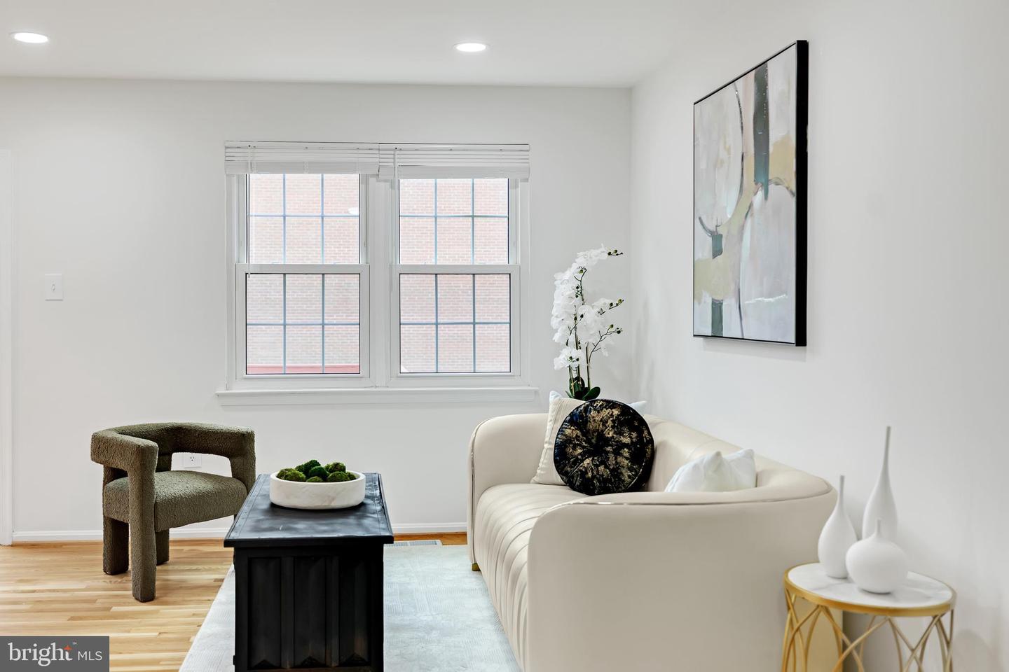 7805 TREVINO LN, FALLS CHURCH, Virginia 22043, 3 Bedrooms Bedrooms, ,3 BathroomsBathrooms,Residential,For sale,7805 TREVINO LN,VAFX2258108 MLS # VAFX2258108