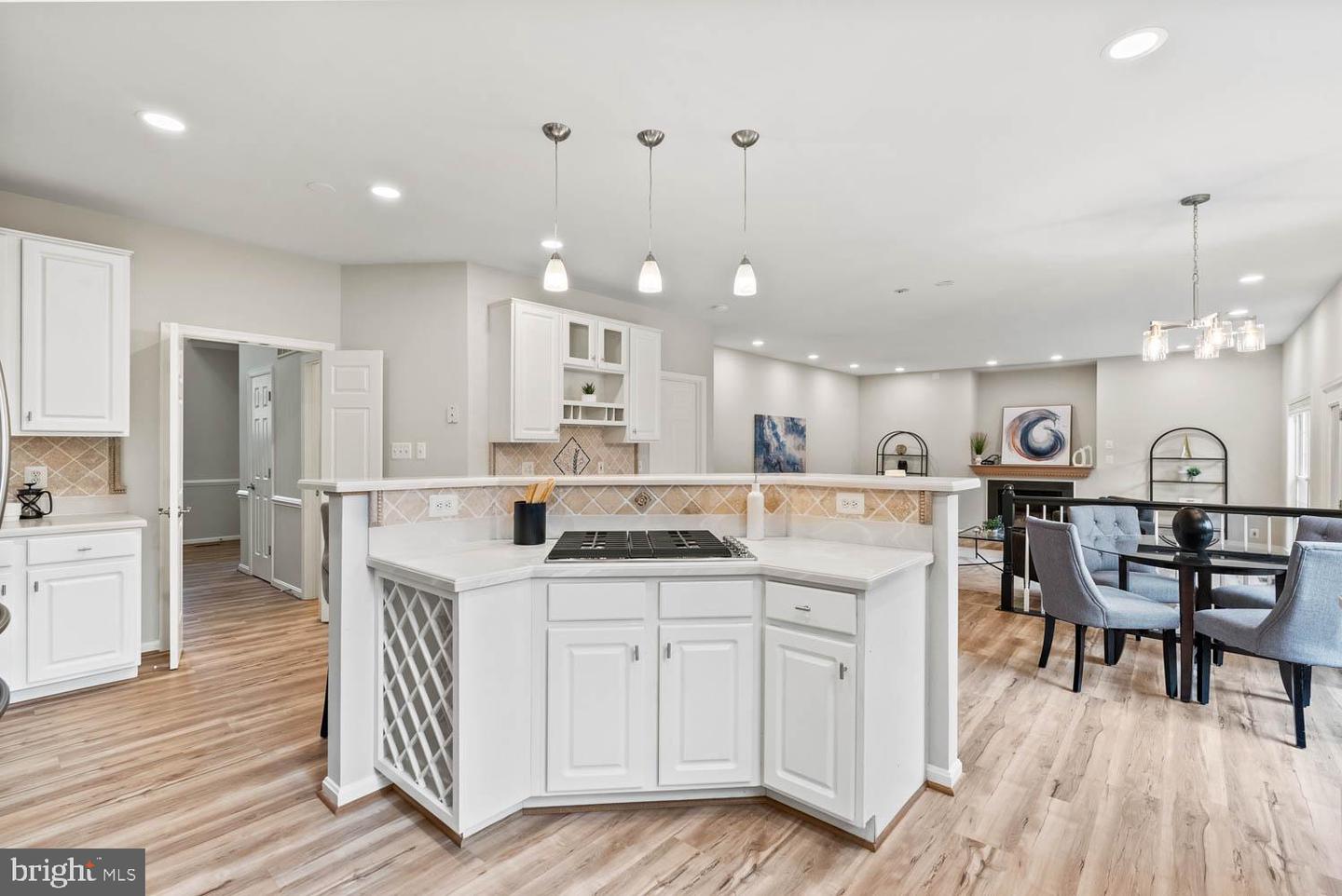6514 WHEAT MILL WAY, CENTREVILLE, Virginia 20121, 4 Bedrooms Bedrooms, ,2 BathroomsBathrooms,Residential,For sale,6514 WHEAT MILL WAY,VAFX2257740 MLS # VAFX2257740