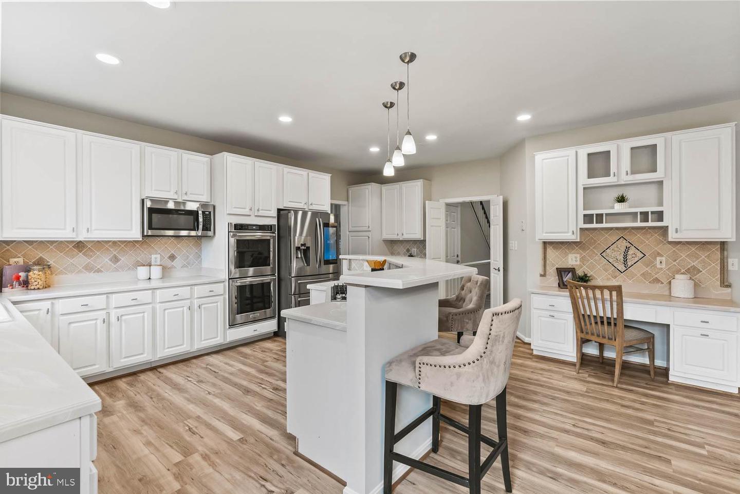 6514 WHEAT MILL WAY, CENTREVILLE, Virginia 20121, 4 Bedrooms Bedrooms, ,2 BathroomsBathrooms,Residential,For sale,6514 WHEAT MILL WAY,VAFX2257740 MLS # VAFX2257740