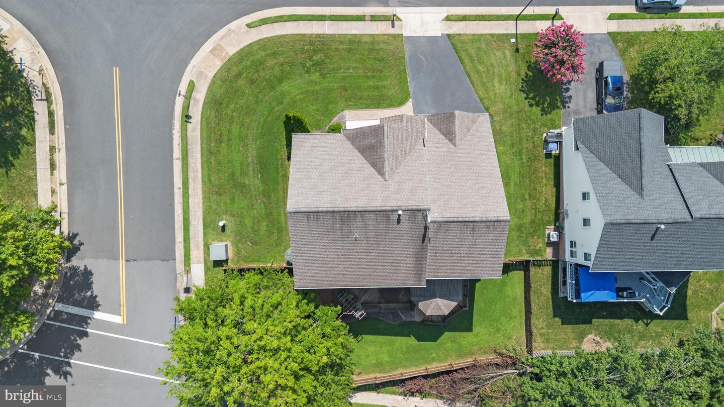 6514 WHEAT MILL WAY, CENTREVILLE, Virginia 20121, 4 Bedrooms Bedrooms, ,2 BathroomsBathrooms,Residential,For sale,6514 WHEAT MILL WAY,VAFX2257740 MLS # VAFX2257740
