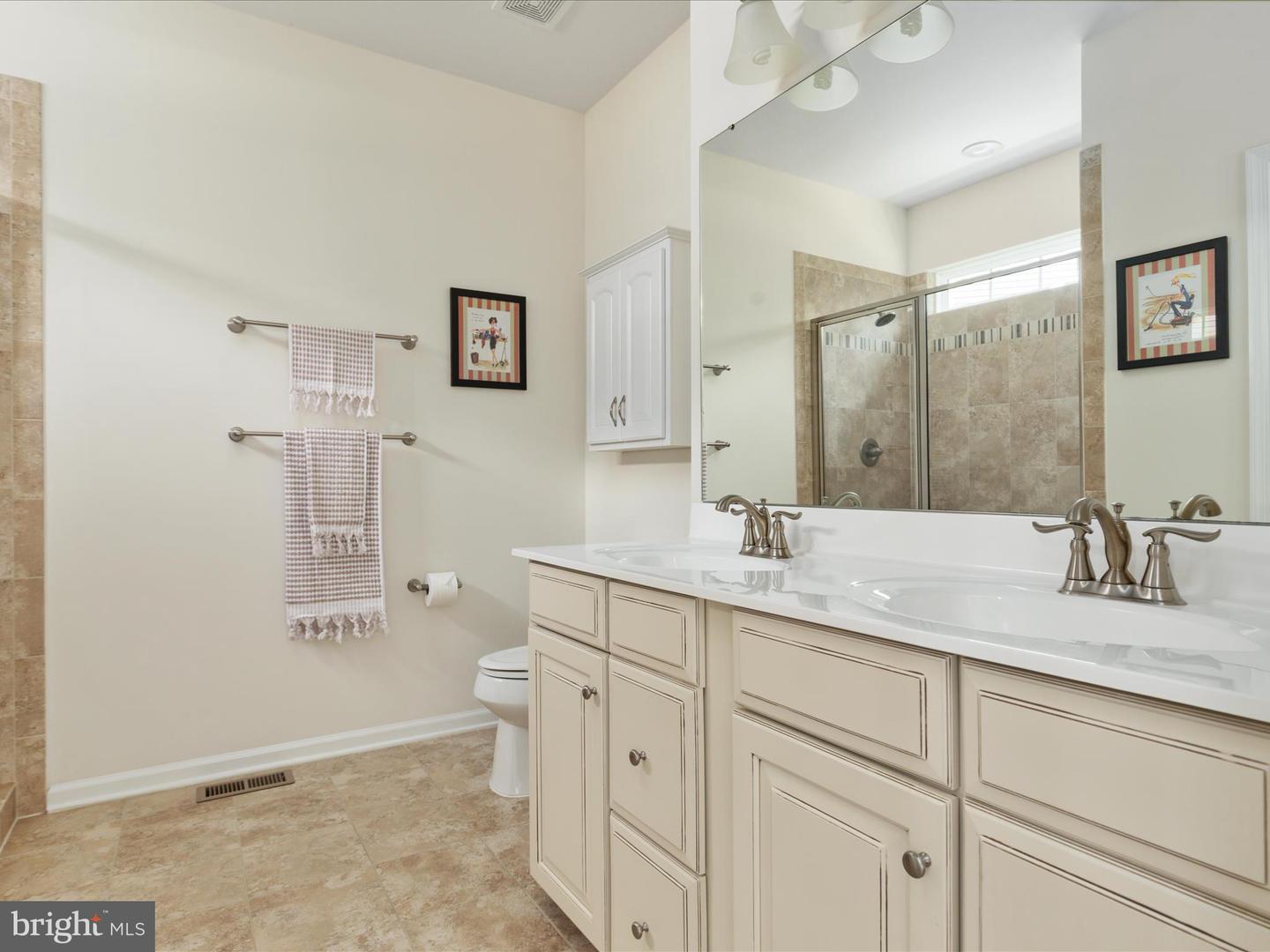 4116 EDDY CT, WARRENTON, Virginia 20187, 3 Bedrooms Bedrooms, ,3 BathroomsBathrooms,Residential,For sale,4116 EDDY CT,VAFQ2017624 MLS # VAFQ2017624