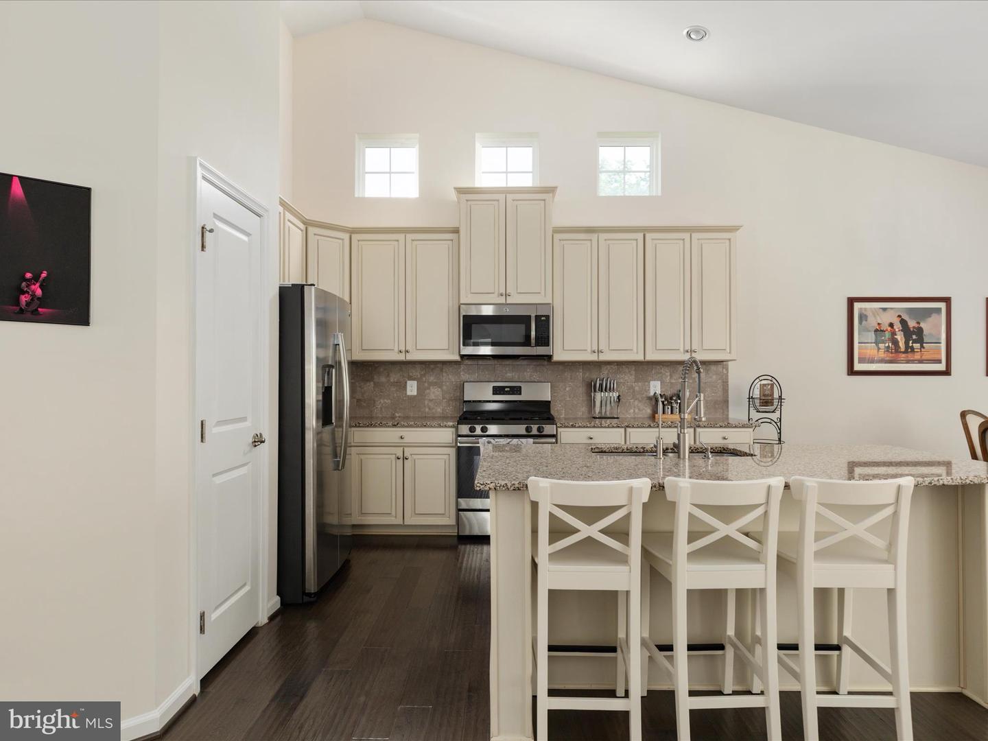 4116 EDDY CT, WARRENTON, Virginia 20187, 3 Bedrooms Bedrooms, ,3 BathroomsBathrooms,Residential,For sale,4116 EDDY CT,VAFQ2017624 MLS # VAFQ2017624