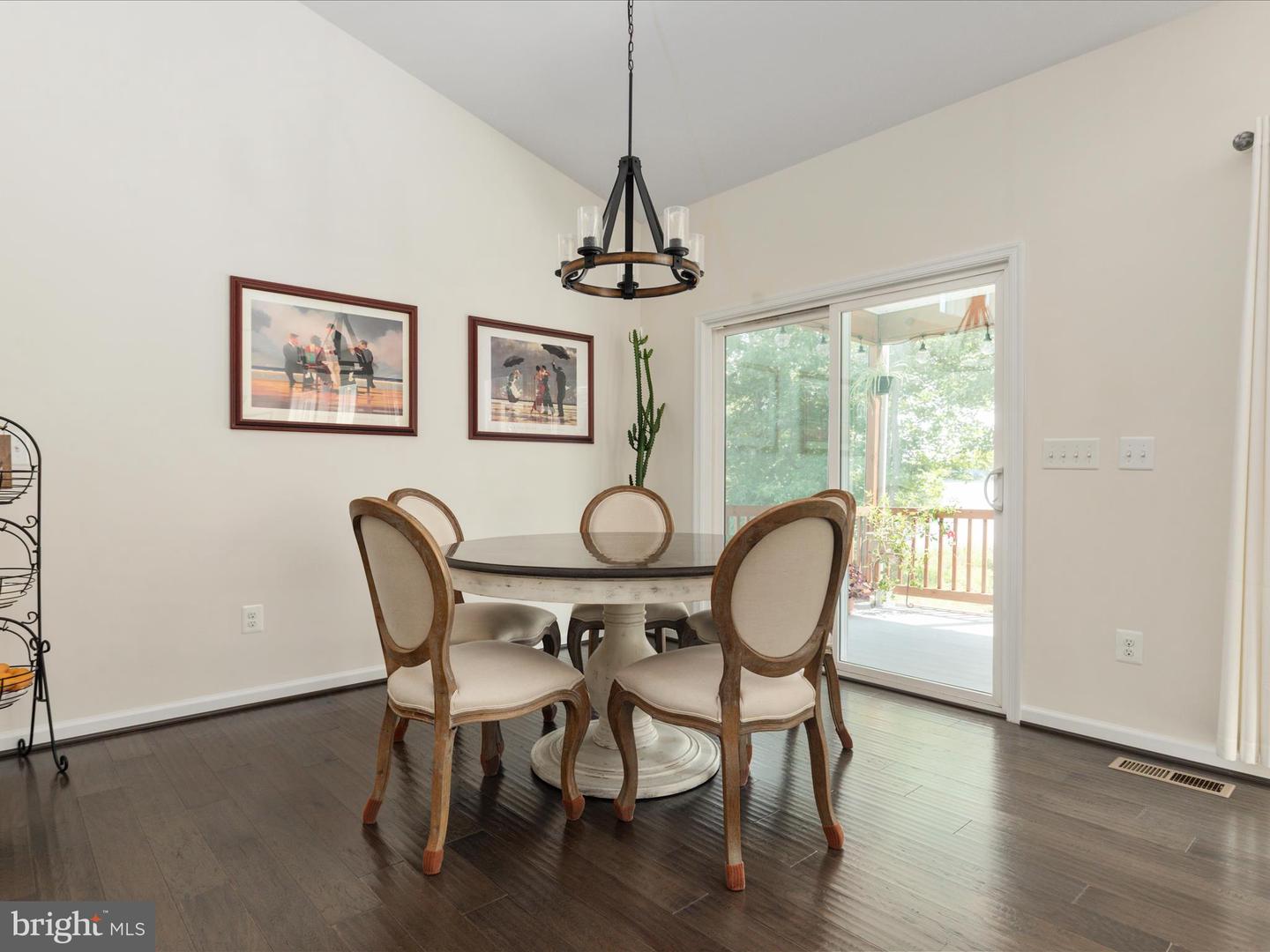 4116 EDDY CT, WARRENTON, Virginia 20187, 3 Bedrooms Bedrooms, ,3 BathroomsBathrooms,Residential,For sale,4116 EDDY CT,VAFQ2017624 MLS # VAFQ2017624