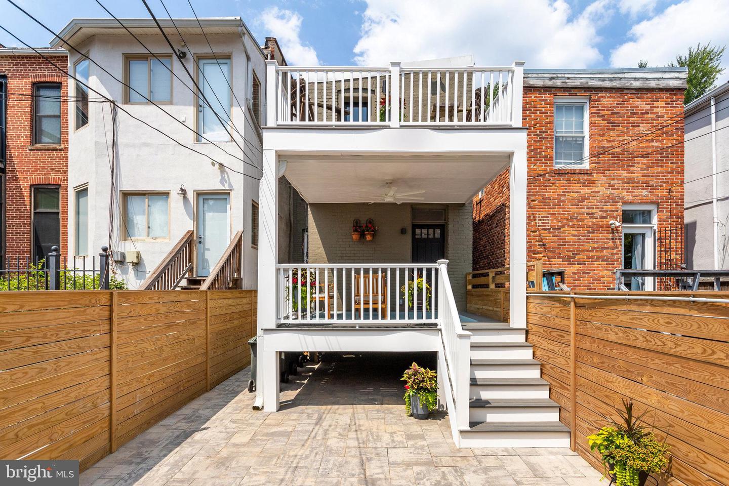 1430 SWANN NW, WASHINGTON, District Of Columbia 20009, 3 Bedrooms Bedrooms, ,3 BathroomsBathrooms,Residential,For sale,1430 SWANN NW,DCDC2212596 MLS # DCDC2212596