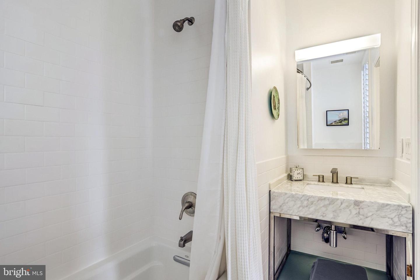 1430 SWANN NW, WASHINGTON, District Of Columbia 20009, 3 Bedrooms Bedrooms, ,3 BathroomsBathrooms,Residential,For sale,1430 SWANN NW,DCDC2212596 MLS # DCDC2212596