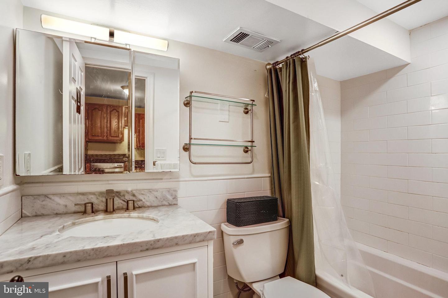 1430 SWANN NW, WASHINGTON, District Of Columbia 20009, 3 Bedrooms Bedrooms, ,3 BathroomsBathrooms,Residential,For sale,1430 SWANN NW,DCDC2212596 MLS # DCDC2212596