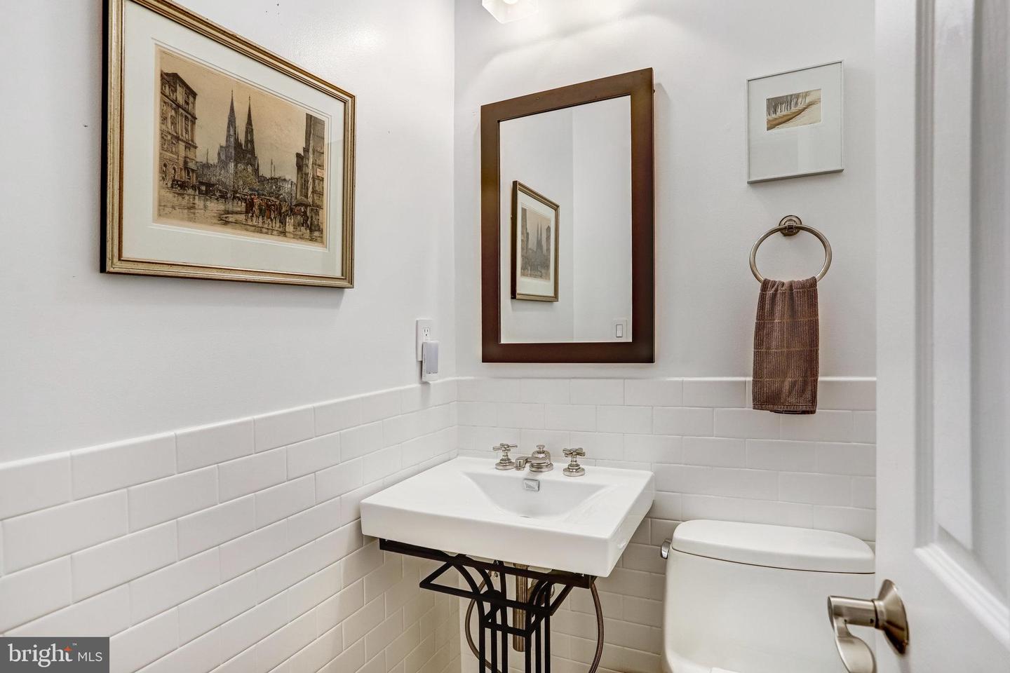 1430 SWANN NW, WASHINGTON, District Of Columbia 20009, 3 Bedrooms Bedrooms, ,3 BathroomsBathrooms,Residential,For sale,1430 SWANN NW,DCDC2212596 MLS # DCDC2212596