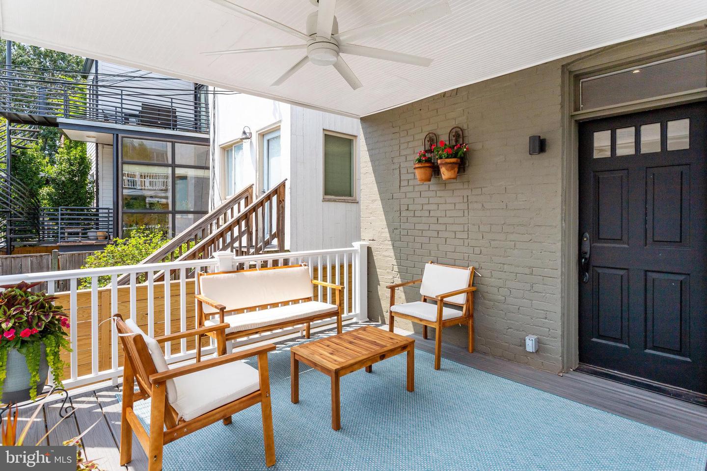 1430 SWANN NW, WASHINGTON, District Of Columbia 20009, 3 Bedrooms Bedrooms, ,3 BathroomsBathrooms,Residential,For sale,1430 SWANN NW,DCDC2212596 MLS # DCDC2212596