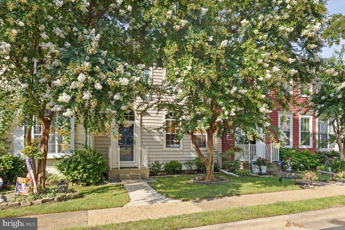 14319 FLOMATION CT, CENTREVILLE, Virginia 20121, 3 Bedrooms Bedrooms, 14 Rooms Rooms,3 BathroomsBathrooms,Residential,For sale,14319 FLOMATION CT,VAFX2258154 MLS # VAFX2258154